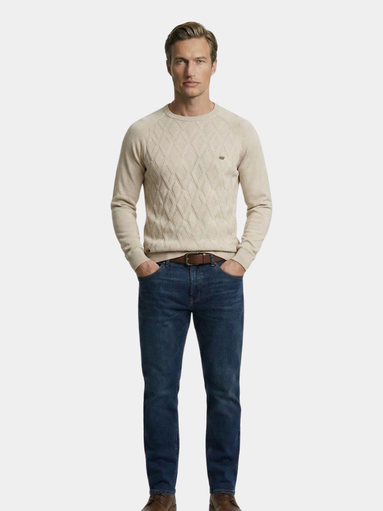 Minimalist Knit Pullover