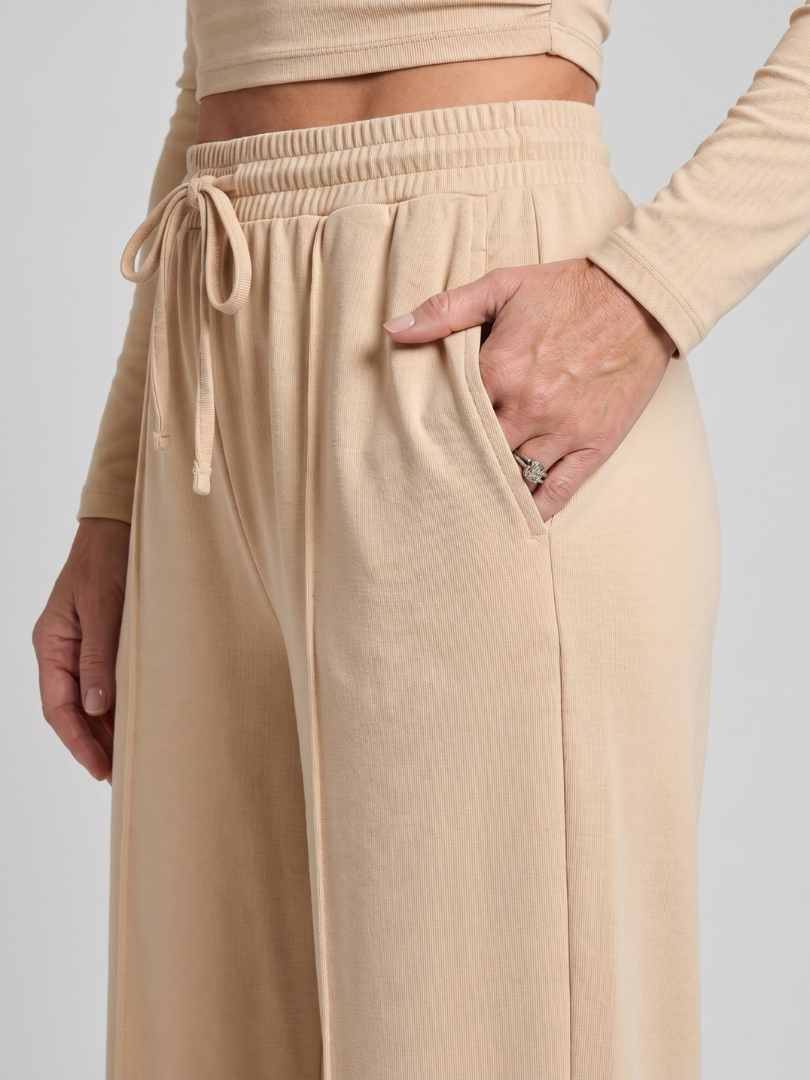 Crew Neck Crop Top Pants Set