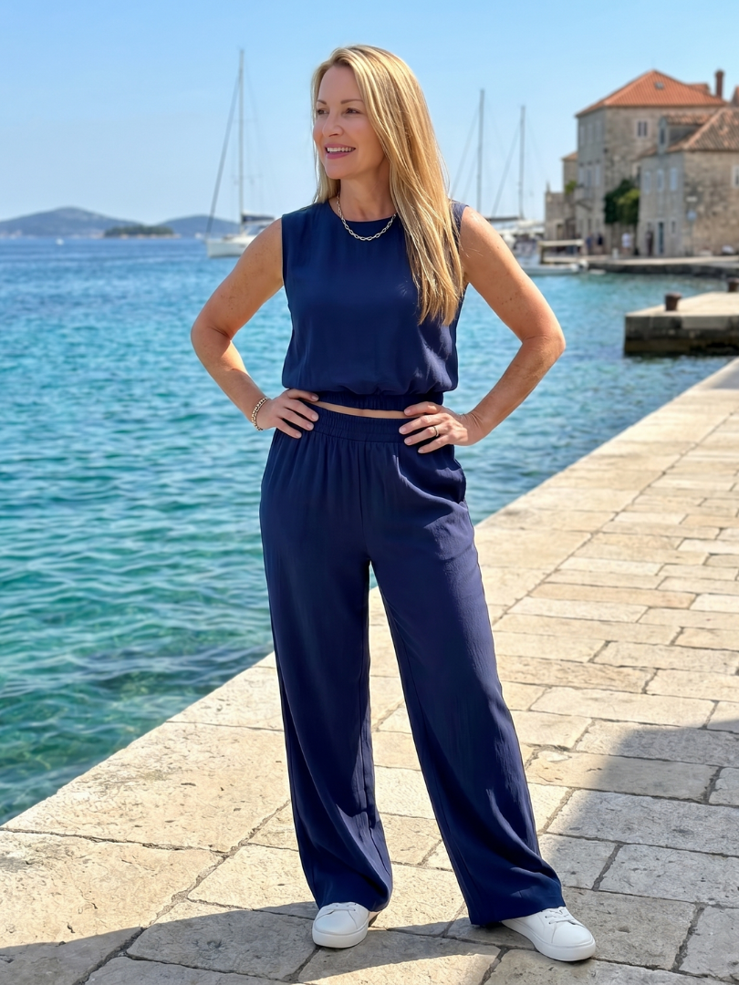 Sleeveless Crew Neck Set